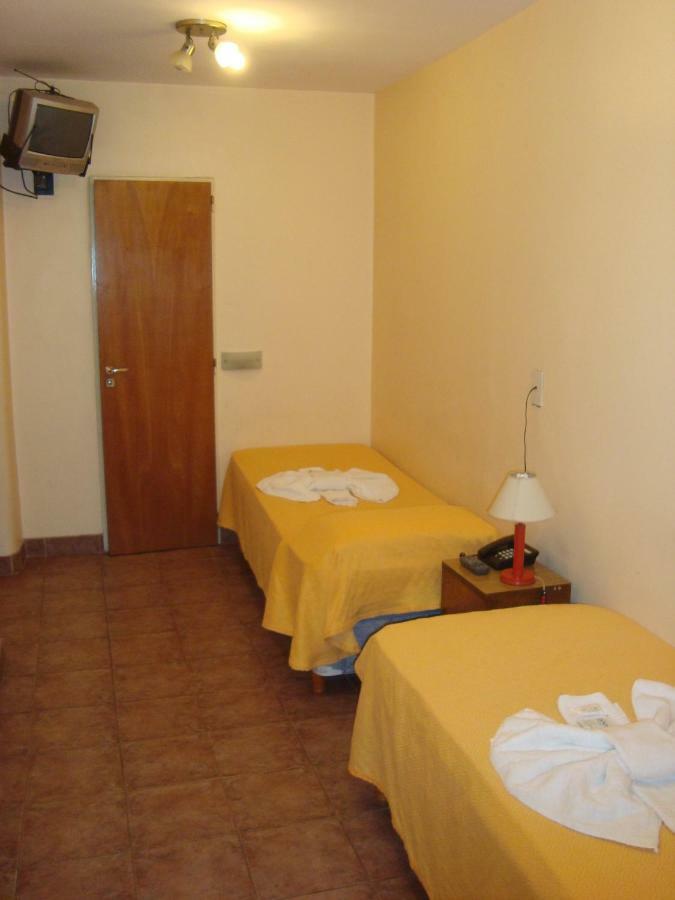 Hotel Siena Буенос Айрес Стая снимка